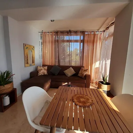 Apartment Over The Shea Alicante